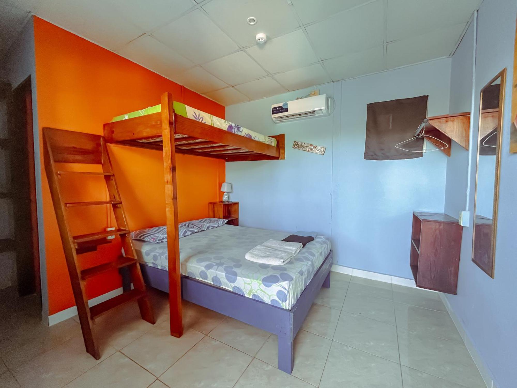 Hostel Surfari Bocas