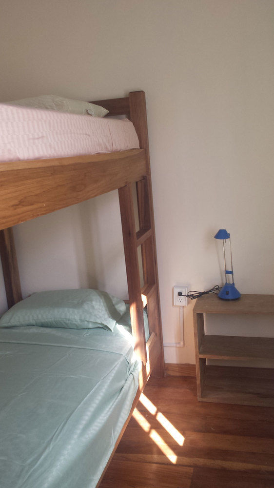 Hostel Surfari Bocas *